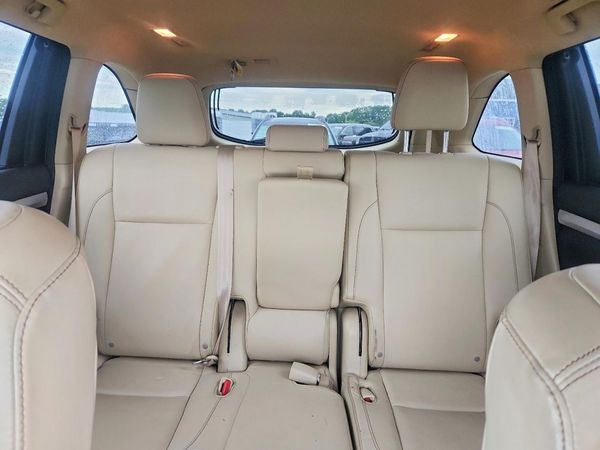2016 TOYOTA HIGHLANDER Base/Hybrid — SUVN