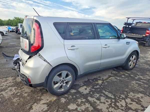 2019 KIA SOUL