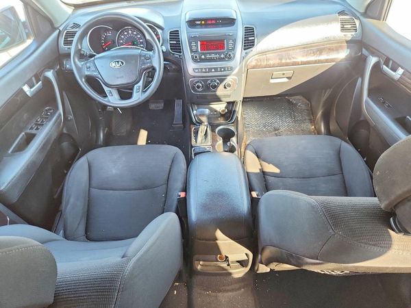 2014 KIA SORENTO
