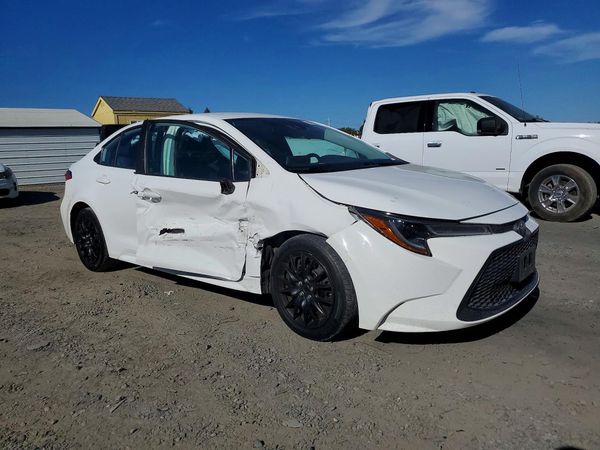 2021 TOYOTA COROLLA LE — Passenger 3/4