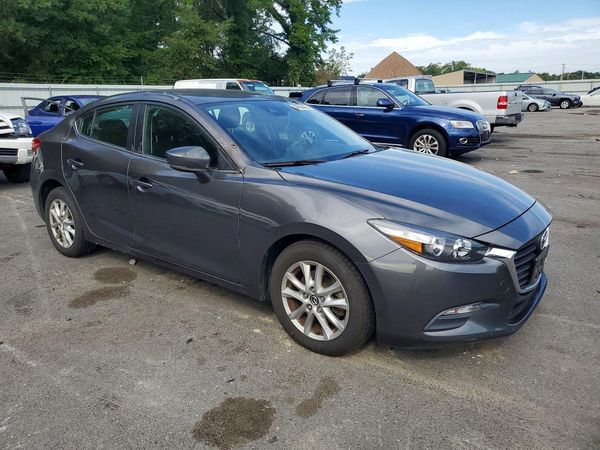 2018 MAZDA 3