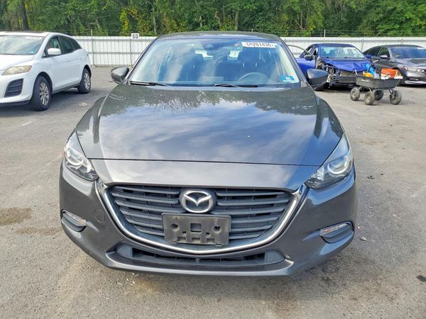 2018 MAZDA 3