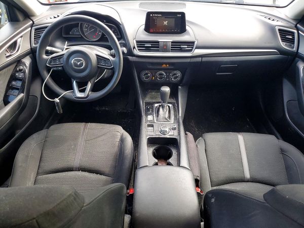 2018 MAZDA 3
