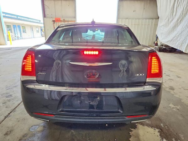 2016 CHRYSLER 300