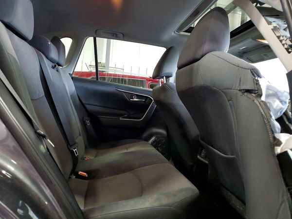 2019 TOYOTA RAV4 XLE / XLE Premium 4WD