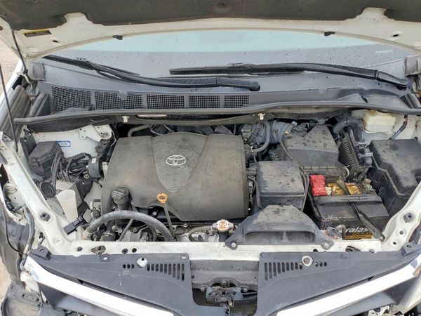 2020 TOYOTA SIENNA E grade