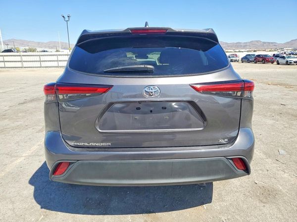 2021 TOYOTA HIGHLANDER