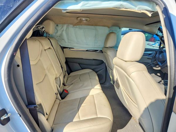 2020 CADILLAC XT5