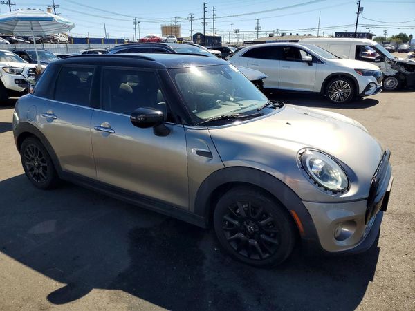 2020 MINI COOPER