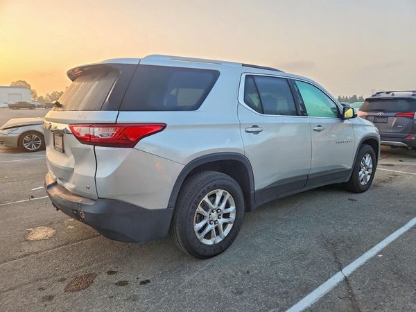 2018 CHEVROLET TRAVERSE LT