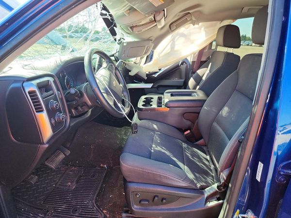 2017 CHEVROLET SILVERADO LT