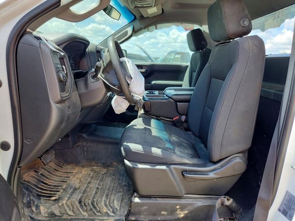 2021 CHEVROLET SILVERADO Work Truck — DENT