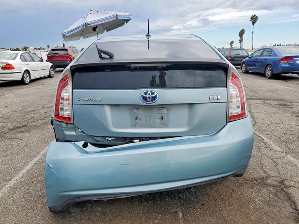2012 TOYOTA PRIUS