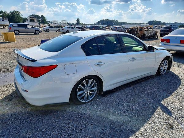 2016 INFINITI Q50 — PSRA