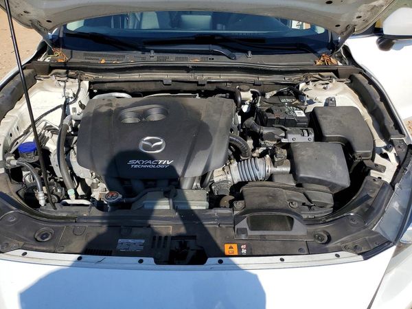 2015 MAZDA 3