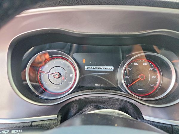 2019 DODGE CHARGER SXT