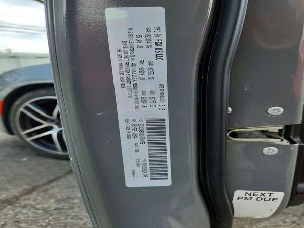 2019 DODGE CHARGER SXT