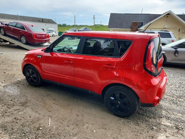 2019 KIA SOUL Base