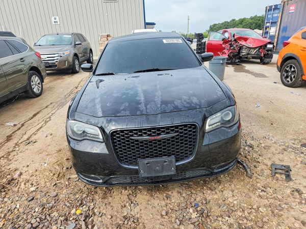 2022 CHRYSLER 300
