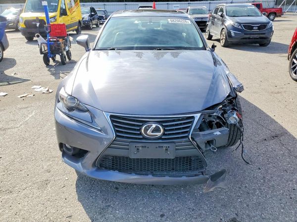 2015 LEXUS IS