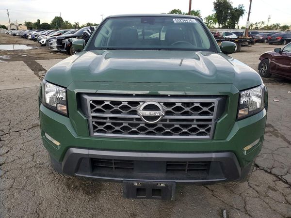 2023 NISSAN FRONTIER Crew Cab