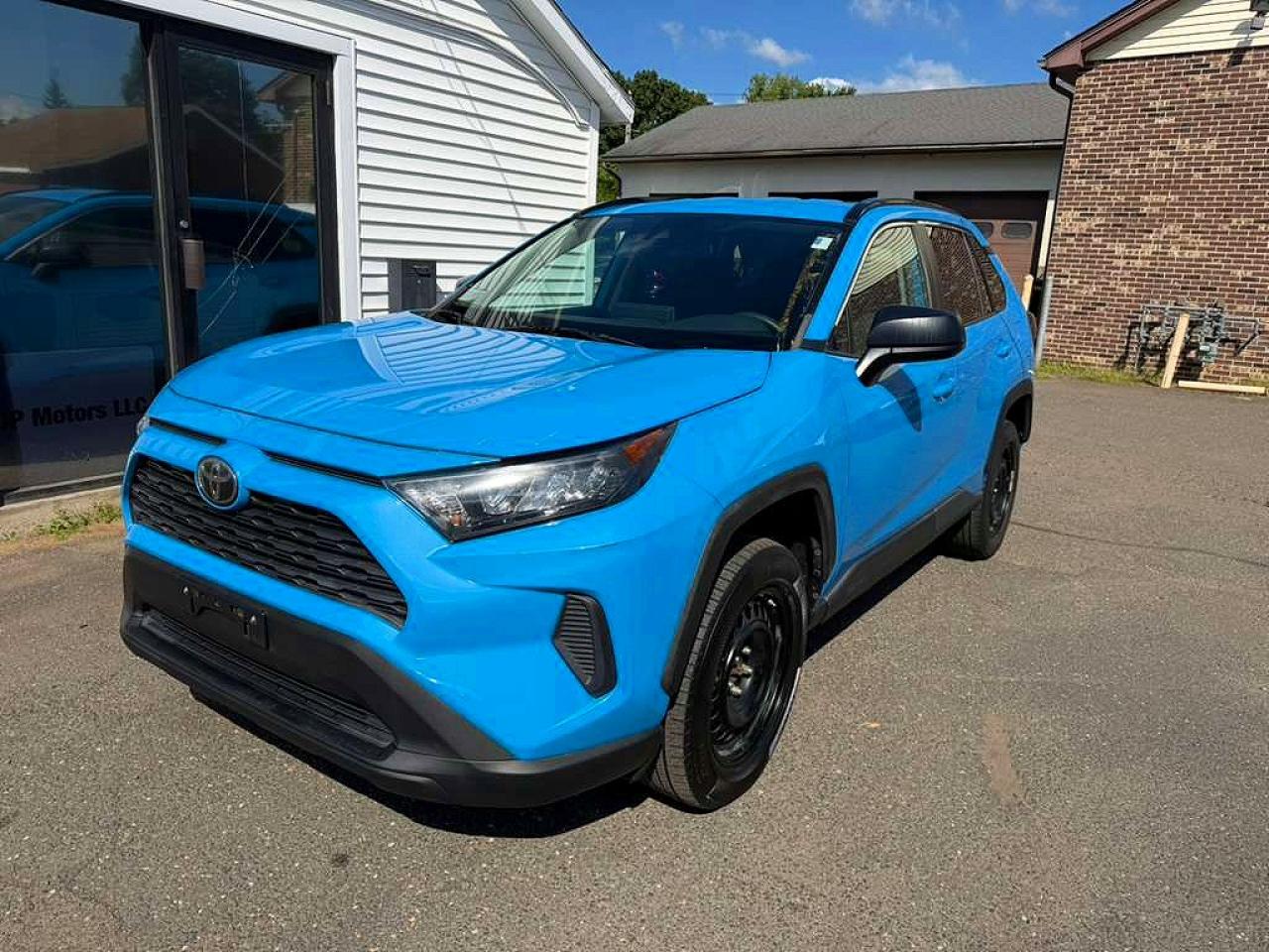 2019 TOYOTA RAV4 LE