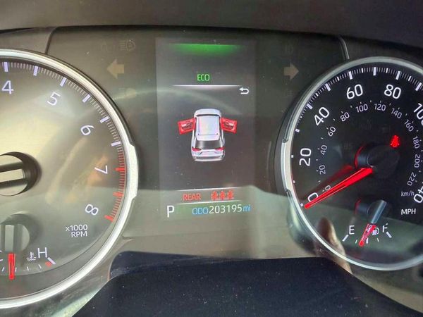 2019 TOYOTA RAV4 LE