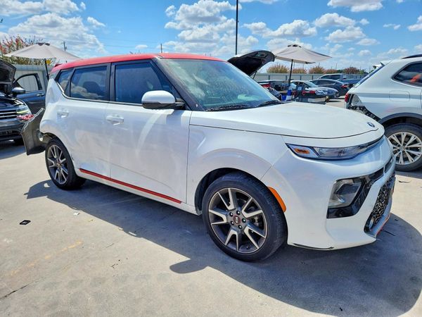 2021 KIA SOUL