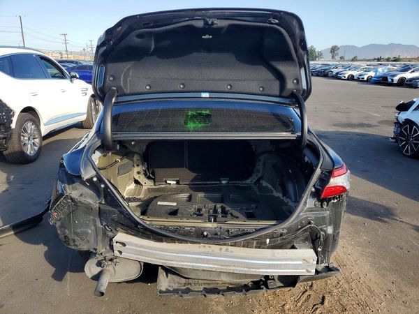 2018 TOYOTA CAMRY LE Hybrid