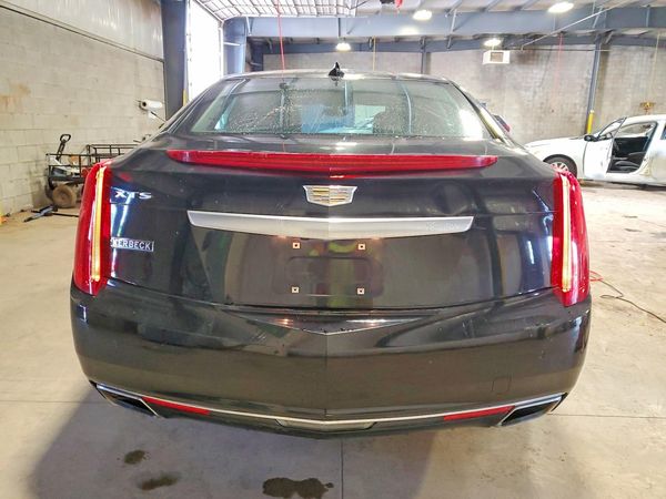 2017 CADILLAC XTS Luxury