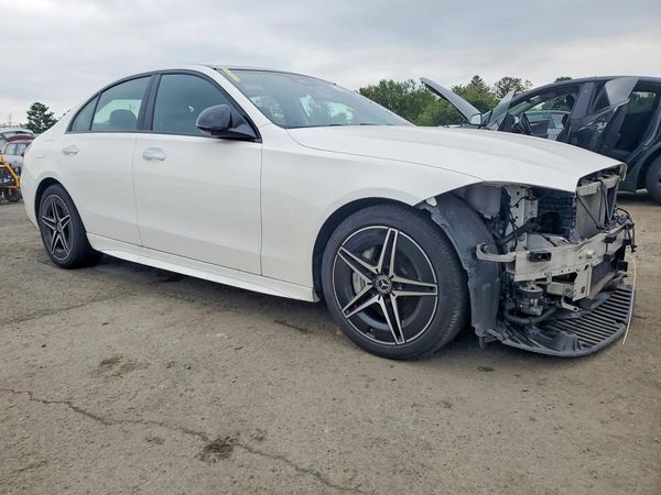2024 MERCEDES-BENZ C — Passenger 3/4