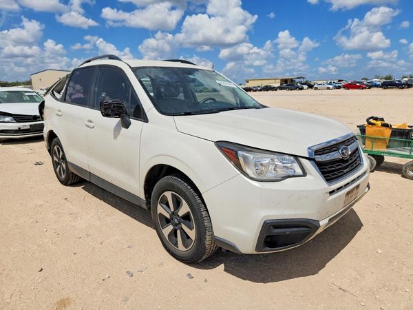 2018 SUBARU FORESTER Base P