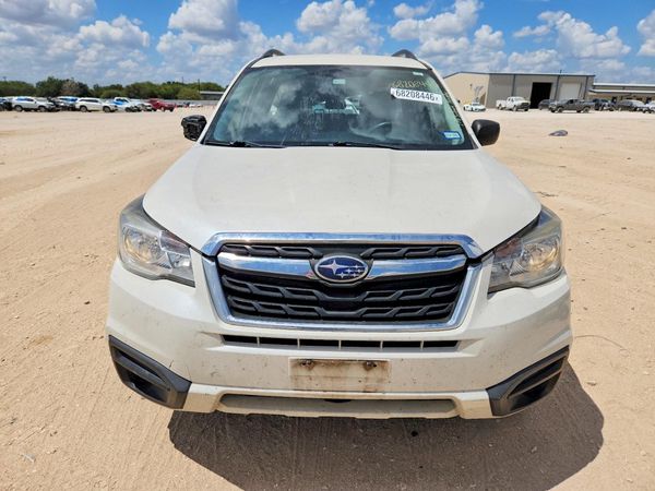 2018 SUBARU FORESTER Base P