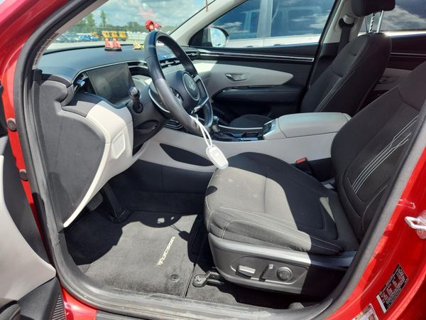 2022 HYUNDAI TUCSON