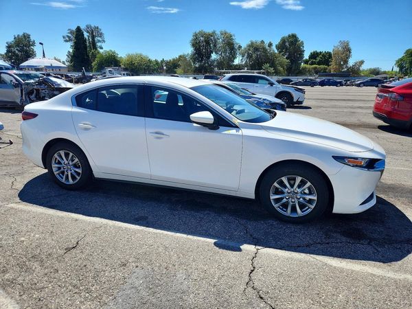 2026 MAZDA 3