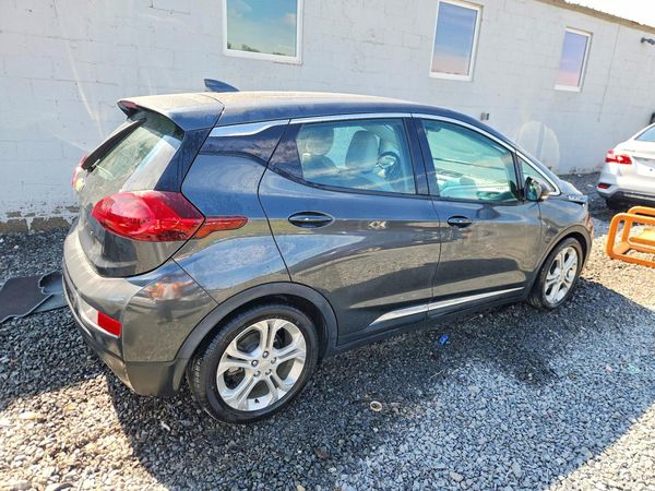 2017 CHEVROLET BOLT EV LT