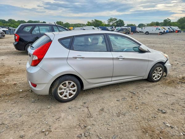2012 HYUNDAI ACCENT GL (Middle-low grade)