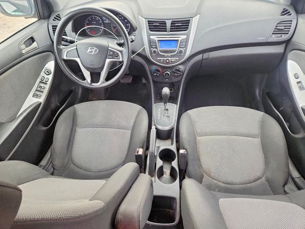 2012 HYUNDAI ACCENT GL (Middle-low grade)