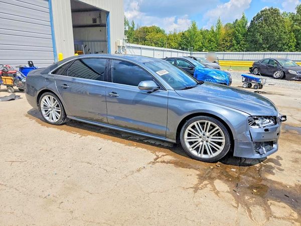 2017 AUDI A8 quattro L