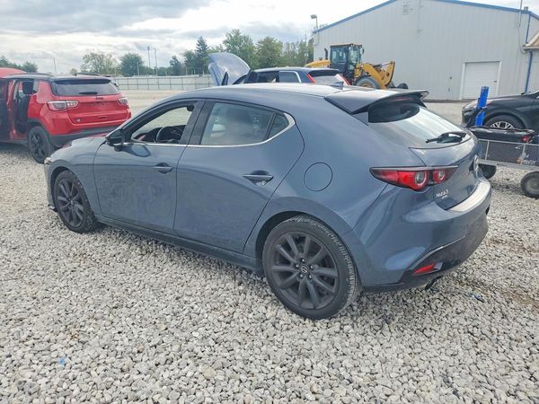 2022 MAZDA 3 Premium Plus Package