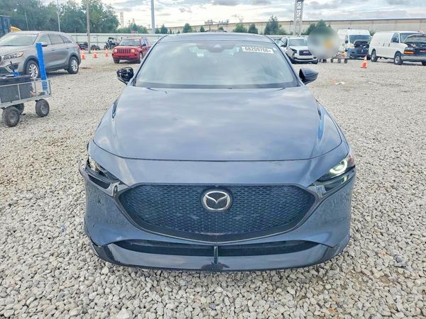 2022 MAZDA 3 Premium Plus Package