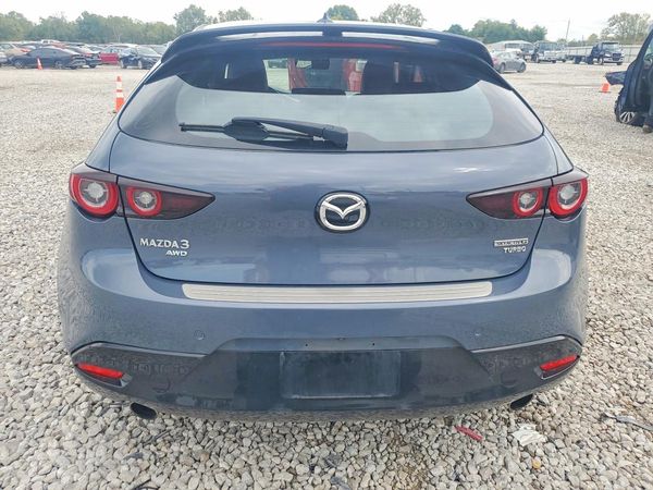 2022 MAZDA 3 Premium Plus Package