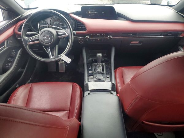 2022 MAZDA 3 Premium Plus Package