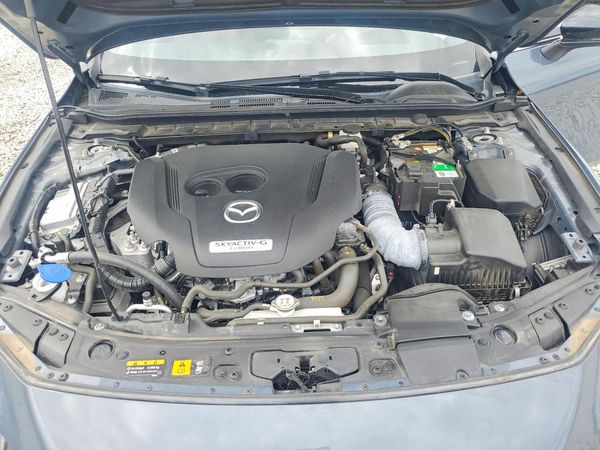 2022 MAZDA 3 Premium Plus Package