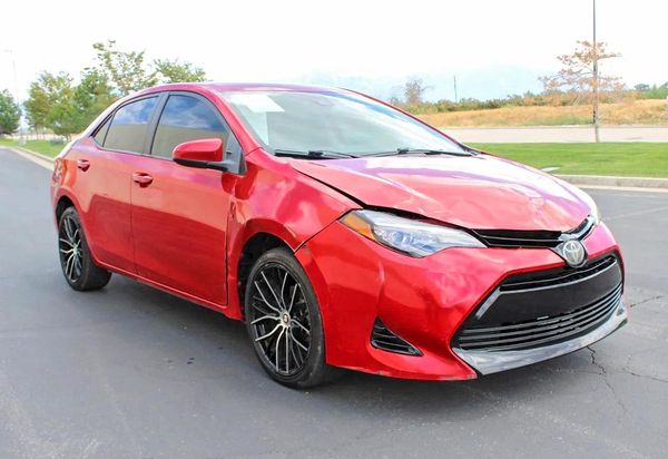 2018 TOYOTA COROLLA