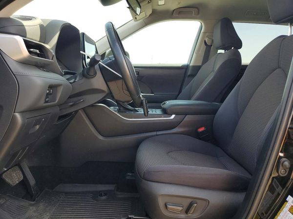 2024 TOYOTA HIGHLANDER — DENT