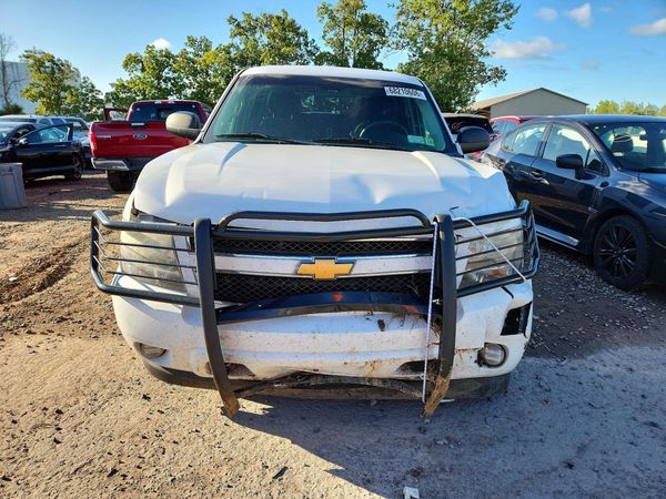 2014 CHEVROLET TAHOE