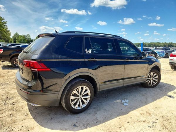 2020 VOLKSWAGEN TIGUAN S