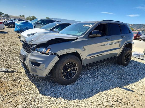 2019 JEEP GRAND CHEROKEE — DSFA — Front 3/4