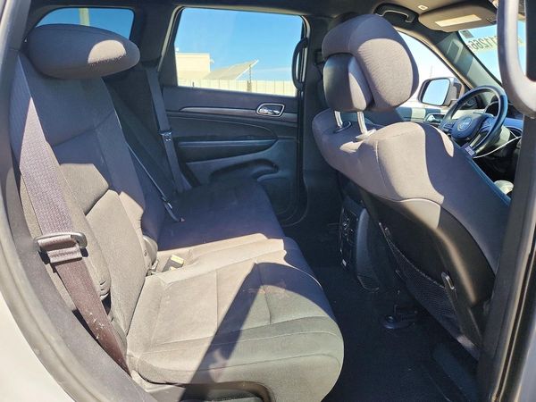 2019 JEEP GRAND CHEROKEE Laredo — PSRS